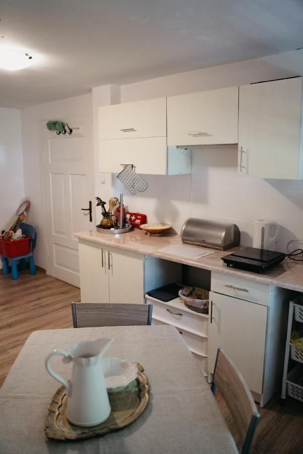 Appartamento Kowalowka Mirsk Esterno foto